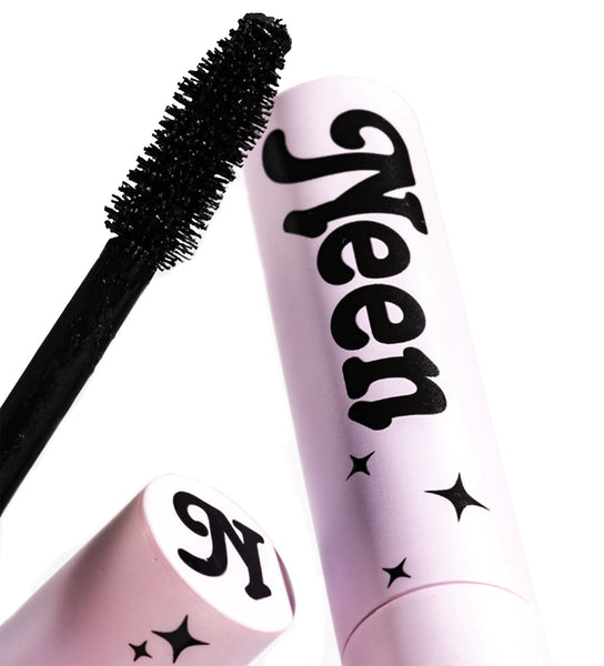 Pretty_Extra_Mascara_MAIN_f50f